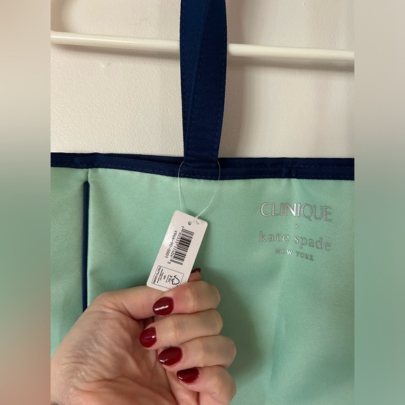 NWT Kate Spade Clinique Shopping Shoulder Travel Tote Bag Purse Bag of Tricks Ad - Picture 5 of 10
